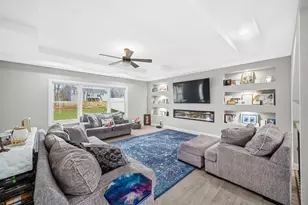 4900 Princess Dr, Valparaiso, IN 46383 - Photo 9