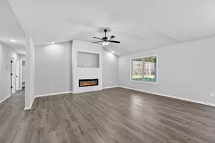 1611 Elderberry St SE, Demotte, IN 46310 - Photo 7