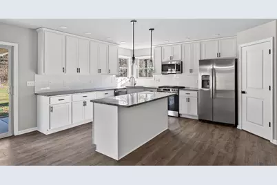 1611 Elderberry Street SE, Demotte, IN 46310 - Photo 13