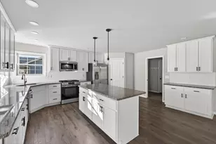 1611 Elderberry St SE, Demotte, IN 46310 - Photo 15