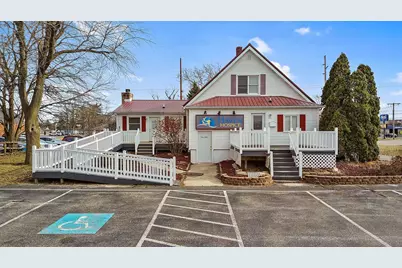 1114 S Halleck Street, Demotte, IN 46310 - Photo 3