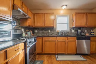 3759 W 72nd Ave, Merrillville, IN 46410 - Photo 5