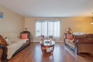 3759 W 72nd Ave, Merrillville, IN 46410 - Photo 9