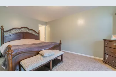 3759 W 72nd Avenue, Merrillville, IN 46410 - Photo 17