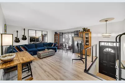 342 Hawthorne Drive, Michigan City, IN 46360 - Photo 3