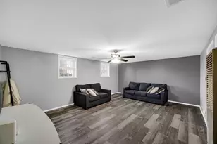 342 Hawthorne Dr, Michigan City, IN 46360 - Photo 13