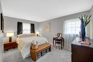 342 Hawthorne Dr, Michigan City, IN 46360 - Photo 7