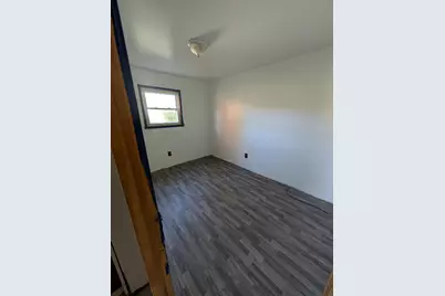 6472 W US Highway 30, Wanatah, IN 46390 - Photo 15