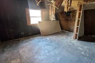 6472 W US Hwy 30, Wanatah, IN 46390 - Photo 19