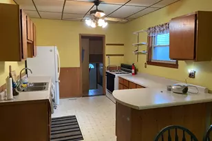 546 Gostlin St, Hammond, IN 46327 - Photo 5