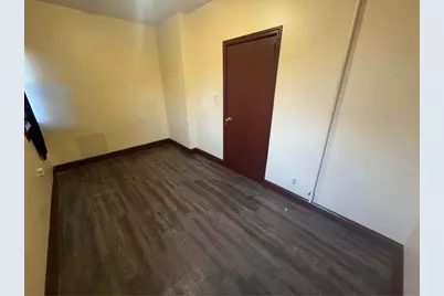 105 E 39th Avenue, Gary, IN 46409 - Photo 17