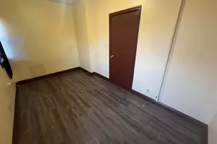 105 E 39th Ave, Gary, IN 46409 - Photo 17