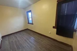 105 E 39th Ave, Gary, IN 46409 - Photo 15