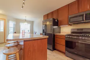 404 Pine Ridge Cir, Lowell, IN 46356 - Photo 5