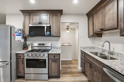 715 Cheyenne Drive, Lowell, IN 46356 - Photo 5