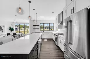 306 W Prairie Ln, Valparaiso, IN 46385 - Photo 17