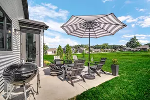 306 W Prairie Ln, Valparaiso, IN 46385 - Photo 23