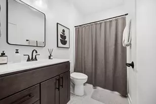 306 W Prairie Ln, Valparaiso, IN 46385 - Photo 7