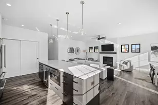 306 W Prairie Ln, Valparaiso, IN 46385 - Photo 19