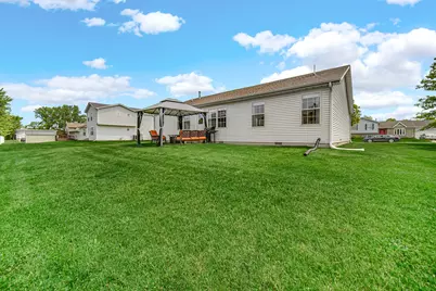 566 Fox Burrow Court, Valparaiso, IN 46385 - Photo 21