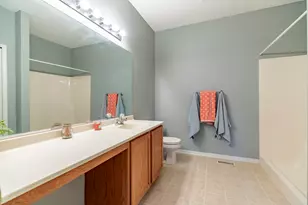 1253 Primrose Ln, Schererville, IN 46375 - Photo 15