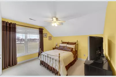 491 W Division Road, Valparaiso, IN 46385 - Photo 29