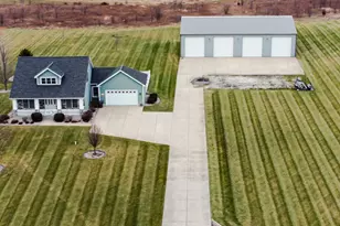 491 W Division Rd, Valparaiso, IN 46385 - Photo 3