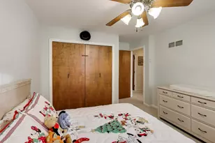 2530 Capri Dr, Schererville, IN 46375 - Photo 21