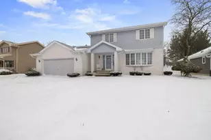 237 Blickview Dr, Schererville, IN 46375 - Photo 1