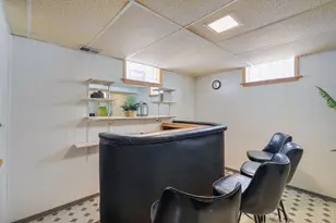 237 Blickview Dr, Schererville, IN 46375 - Photo 23