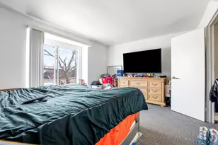 7636 Whitcomb St, Merrillville, IN 46410 - Photo 11