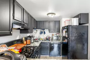 7636 Whitcomb St, Merrillville, IN 46410 - Photo 7