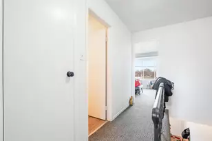 7636 Whitcomb St, Merrillville, IN 46410 - Photo 9