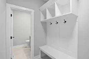 9141 Columbia Ave, Munster, IN 46321 - Photo 3