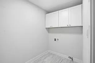 9141 Columbia Ave, Munster, IN 46321 - Photo 29