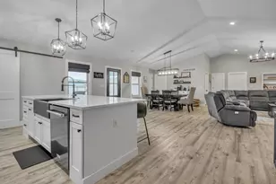 6205 W 177th Ave, Lowell, IN 46356 - Photo 9