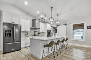 6205 W 177th Ave, Lowell, IN 46356 - Photo 7