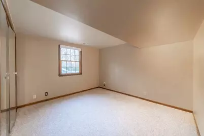 842 N 400 E, Valparaiso, IN 46383 - Photo 23