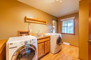 842 N 400 E, Valparaiso, IN 46383 - Photo 11