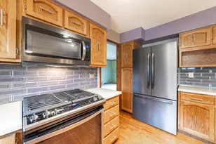 842 N 400 E, Valparaiso, IN 46383 - Photo 5