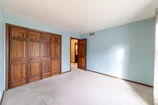 842 N 400 E, Valparaiso, IN 46383 - Photo 17