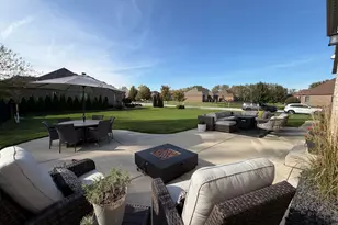 1114 Barrington Ct, Schererville, IN 46375 - Photo 35