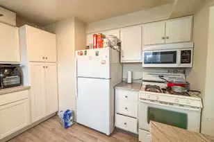 6844 Ridgeland Ave, Hammond, IN 46324 - Photo 7