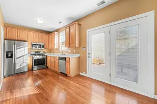 2912 Cambridge Way, Highland, IN 46322 - Photo 5