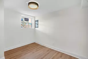 3254 W 74th Ct, Merrillville, IN 46410 - Photo 27