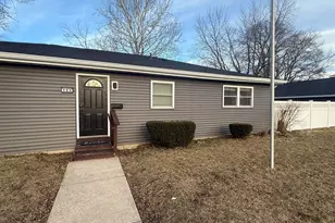 103 Michigan St, Chesterton, IN 46304 - Photo 3