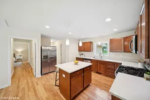 9102 W Valley Ct, Michigan City, IN 46360 - Photo 13