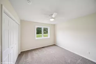 9102 W Valley Ct, Michigan City, IN 46360 - Photo 19