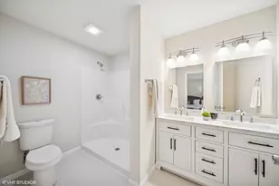 9102 W Valley Ct, Michigan City, IN 46360 - Photo 17