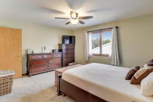 6926 Hawk Dr, Schererville, IN 46375 - Photo 19